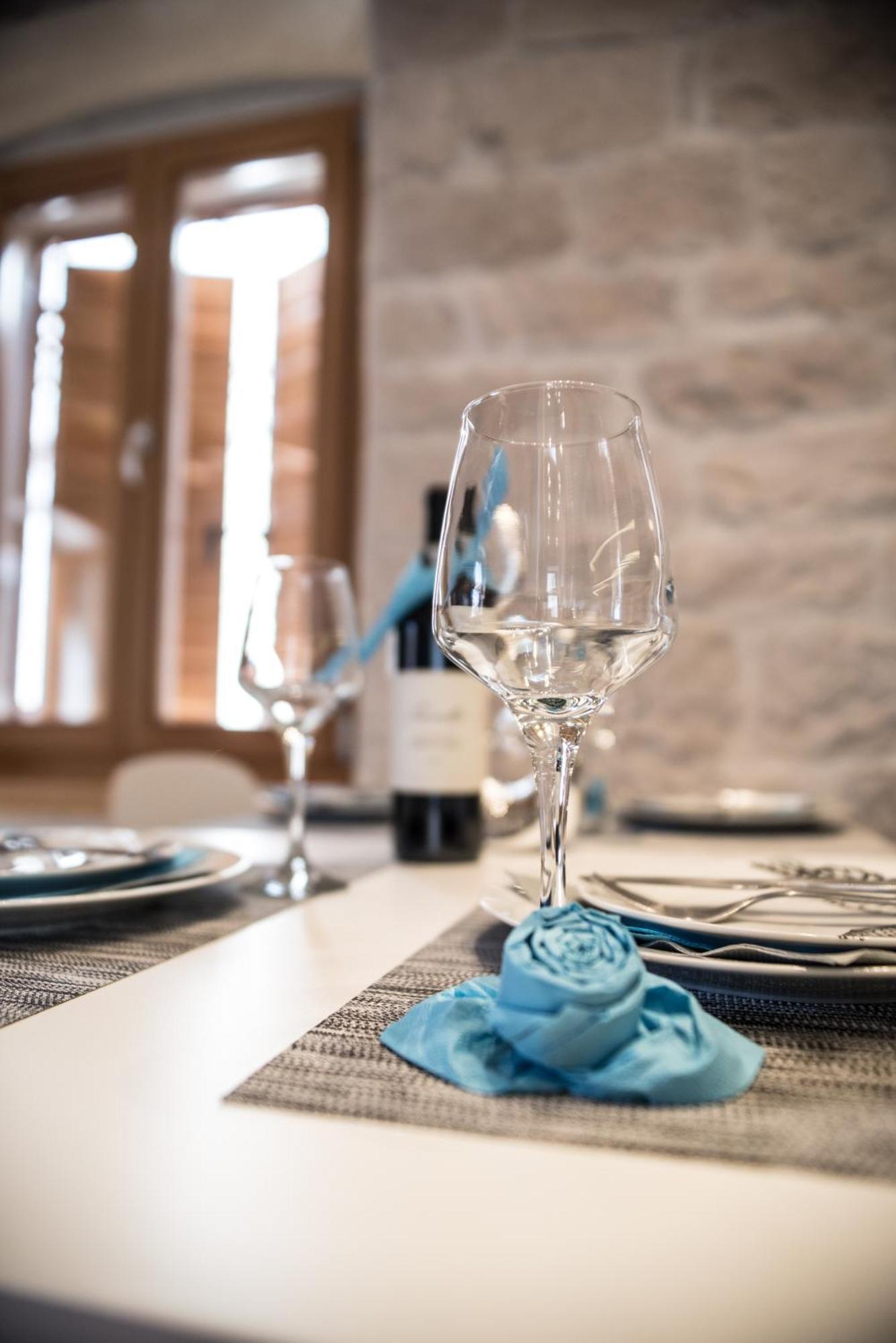 Limestone Heritage House Trogir Room photo