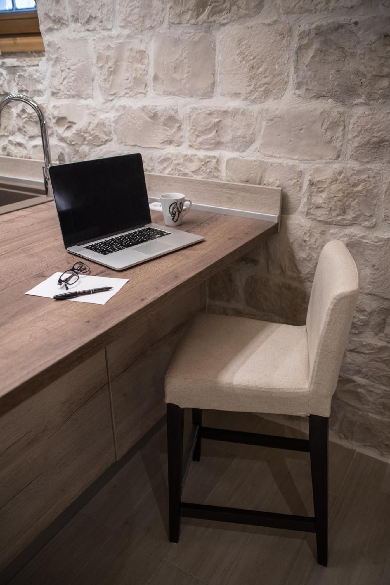 Limestone Heritage House Trogir Room photo
