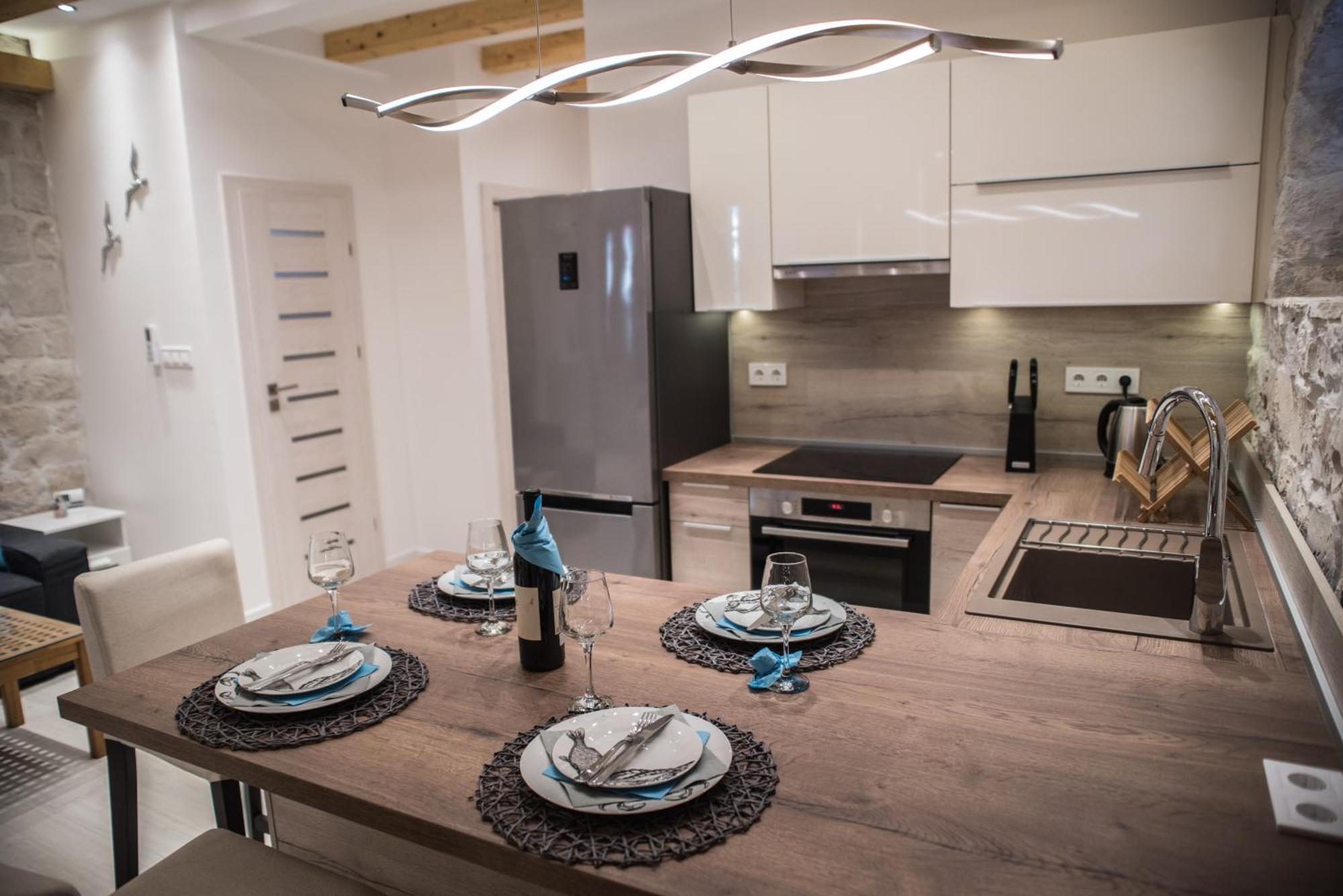 Limestone Heritage House Trogir Room photo