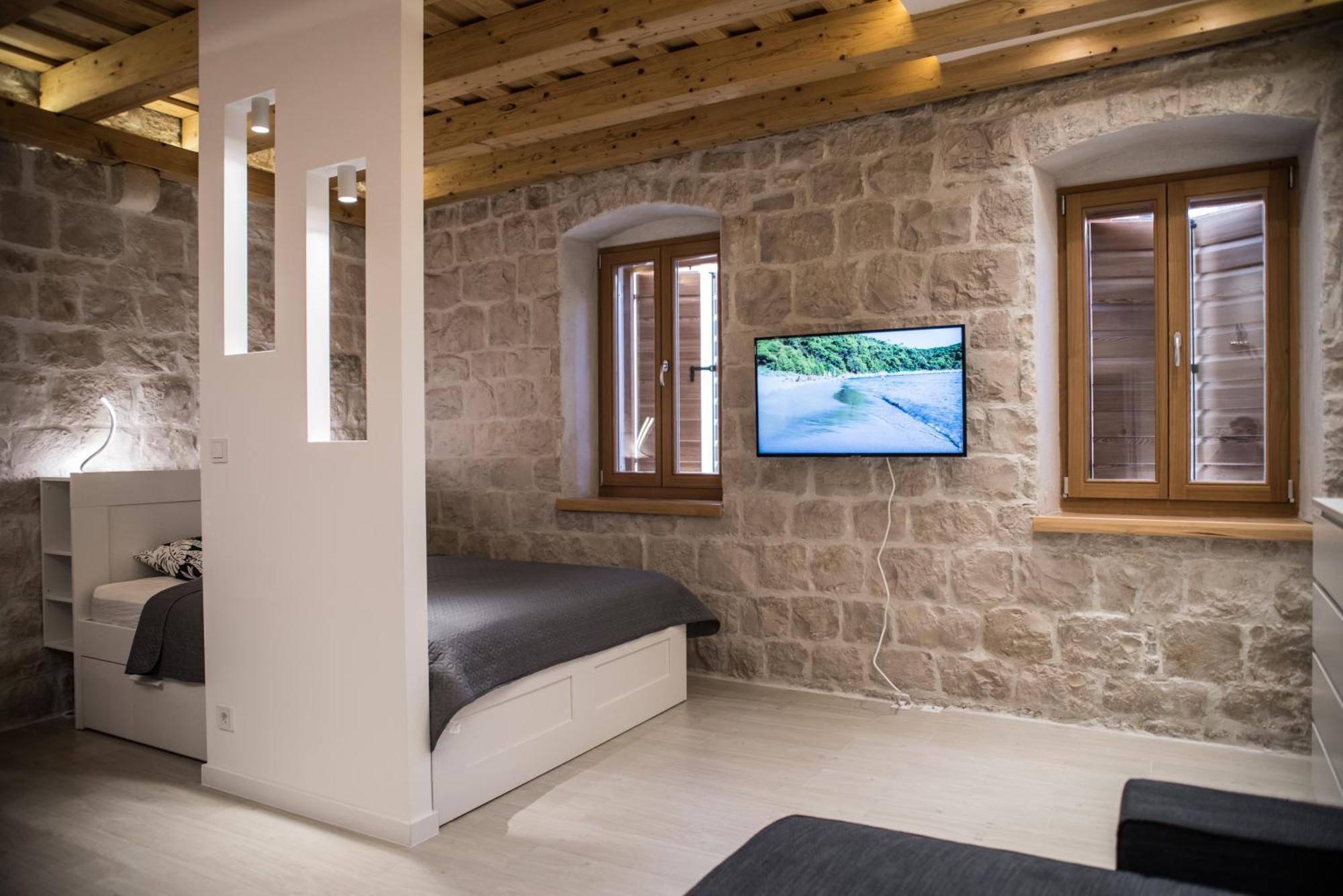 Limestone Heritage House Trogir Exterior photo